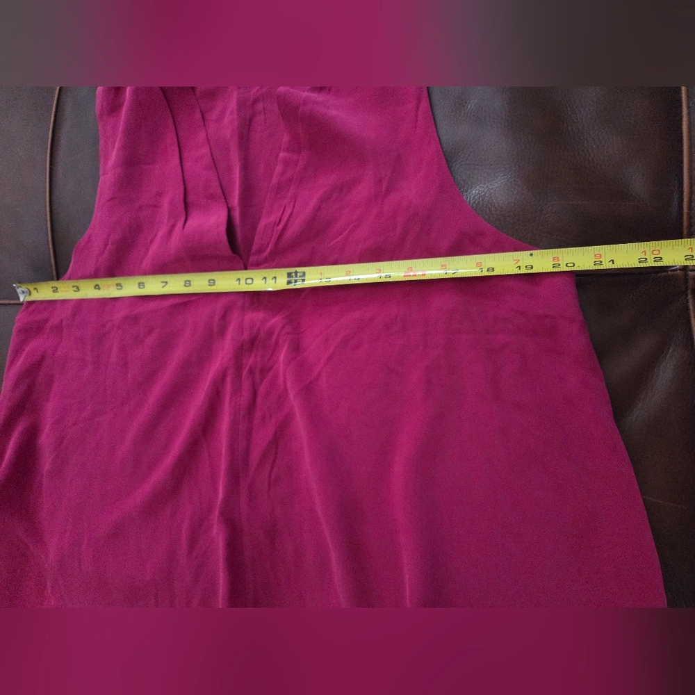 Joie "Ocana" Fuchsia Silk Sleeveless Top Size Large NWOT - Picture 8 of 9